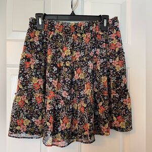 LOFT Floral Tiered Ruffle Mini Skirt - Elastic Waist, Fully Lined - Size M